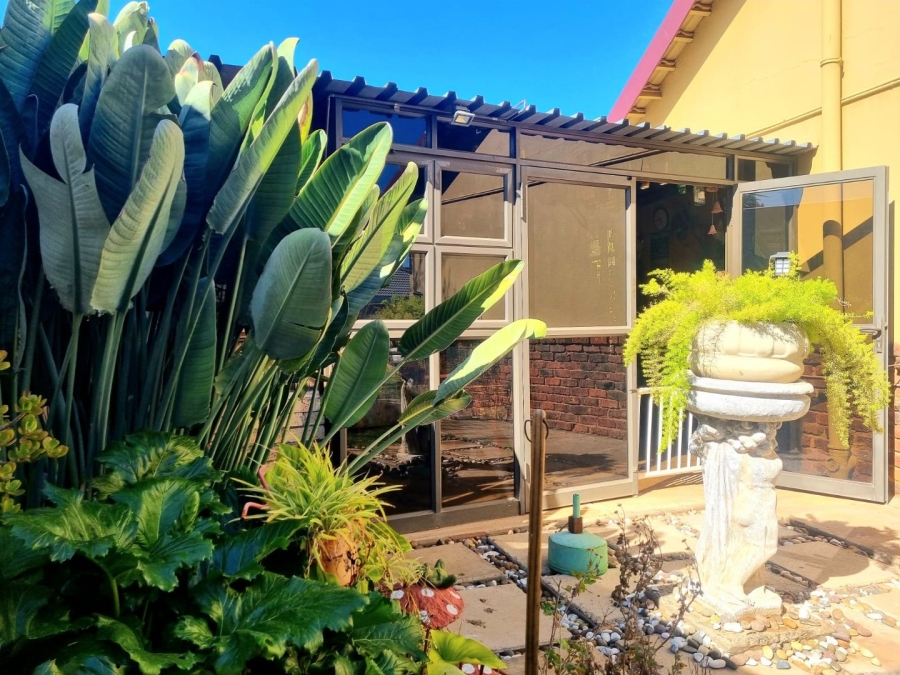 4 Bedroom Property for Sale in Lindene Northern Cape